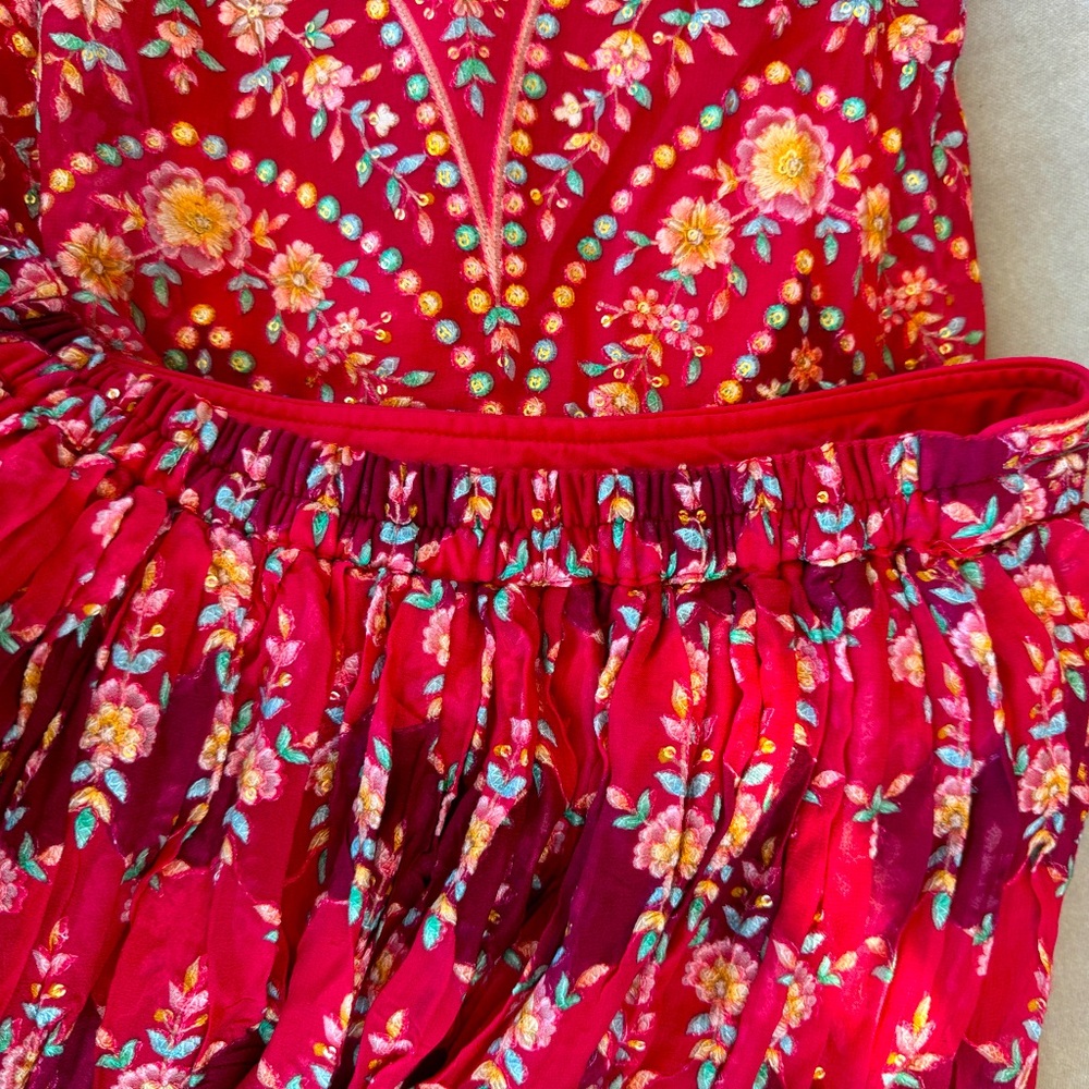 Beautiful Lehenga Set- Perfect for Wedding Events! - Picture 12 of 12